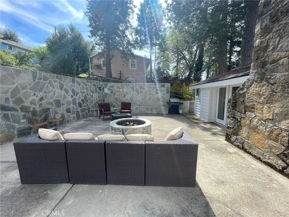53327 Road 432 Bass Lake, CA 93604