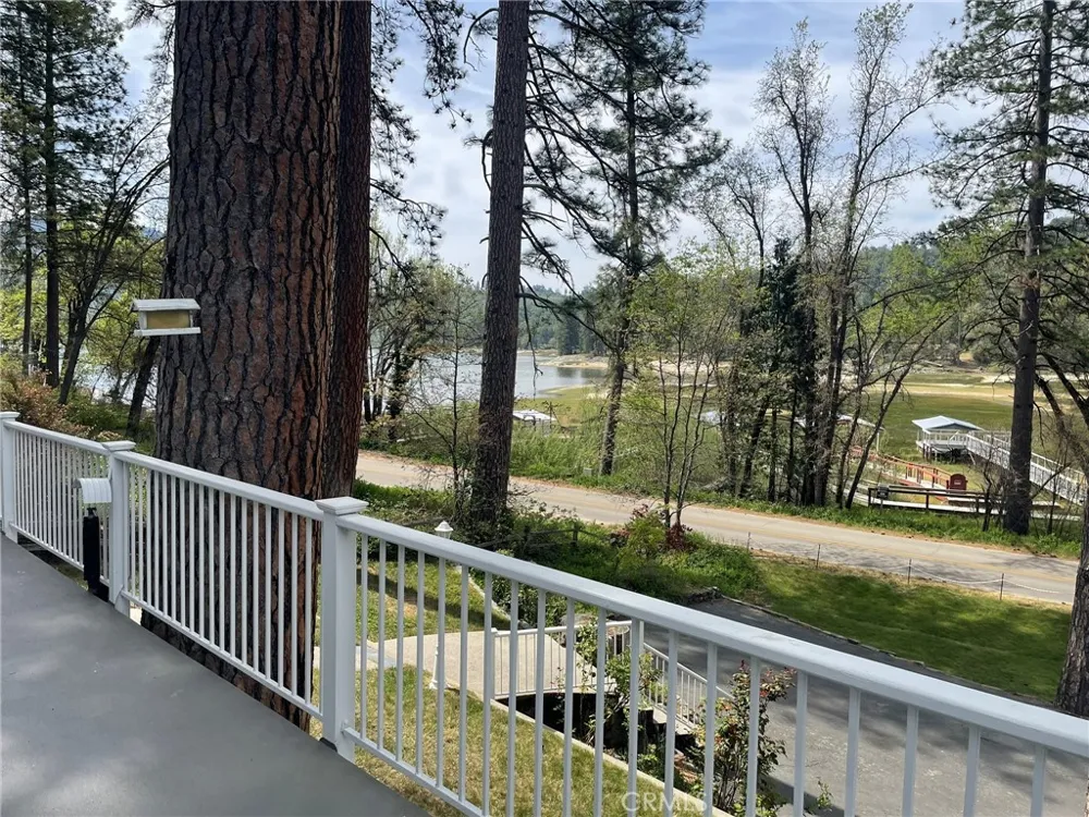 53327 Road 432 Bass Lake, CA 93604