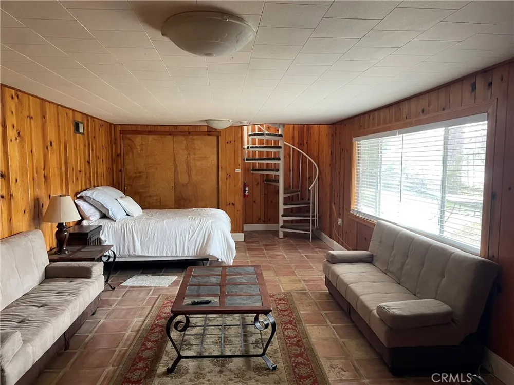 53327 Road 432 Bass Lake, CA 93604
