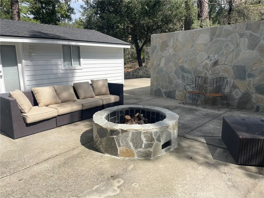 53327 Road 432 Bass Lake, CA 93604