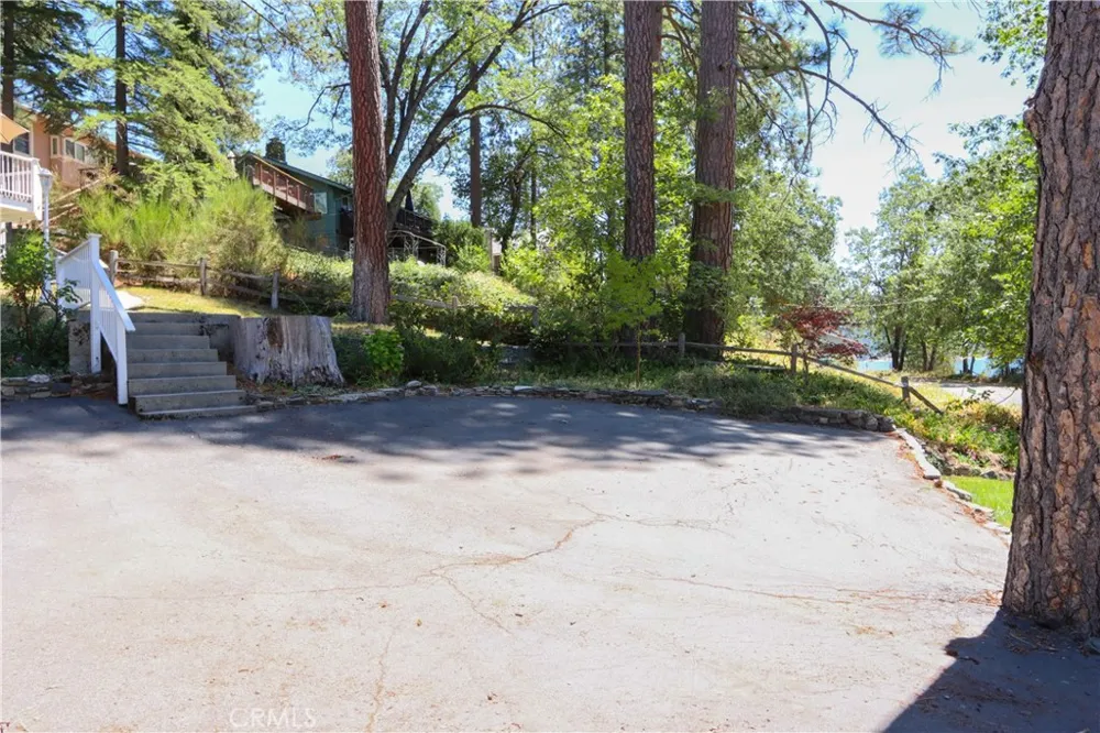 53327 Road 432 Bass Lake, CA 93604