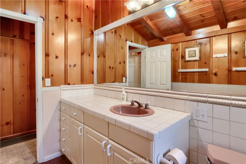 53327 Road 432 Bass Lake, CA 93604