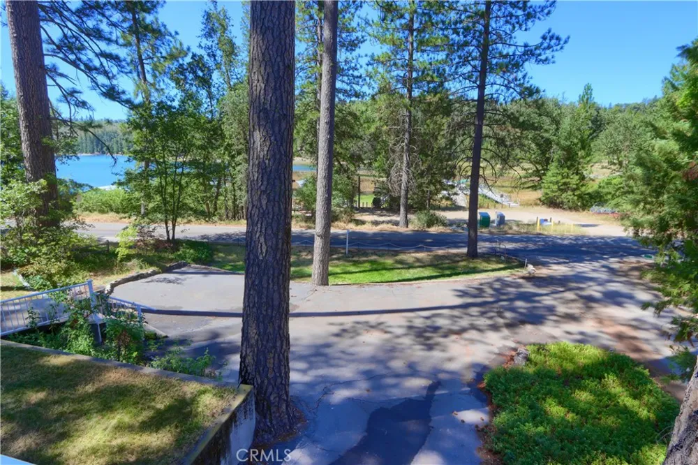 53327 Road 432 Bass Lake, CA 93604