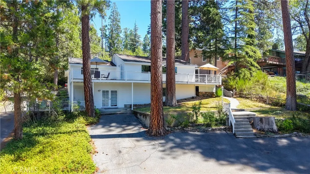 53327 Road 432 Bass Lake, CA 93604