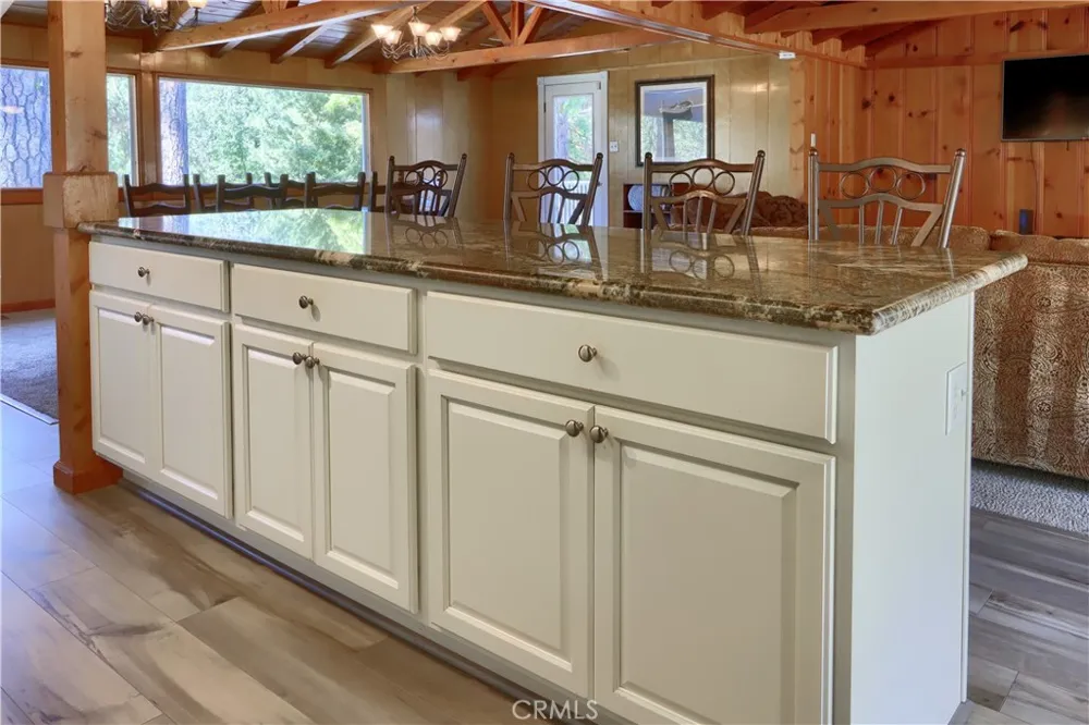 53327 Road 432 Bass Lake, CA 93604