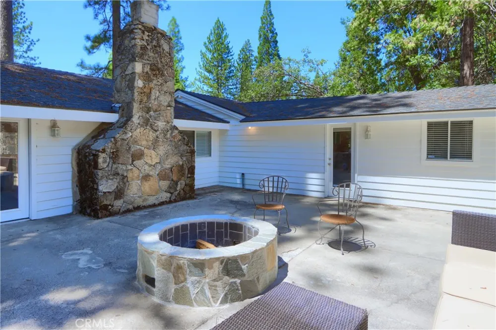 53327 Road 432 Bass Lake, CA 93604