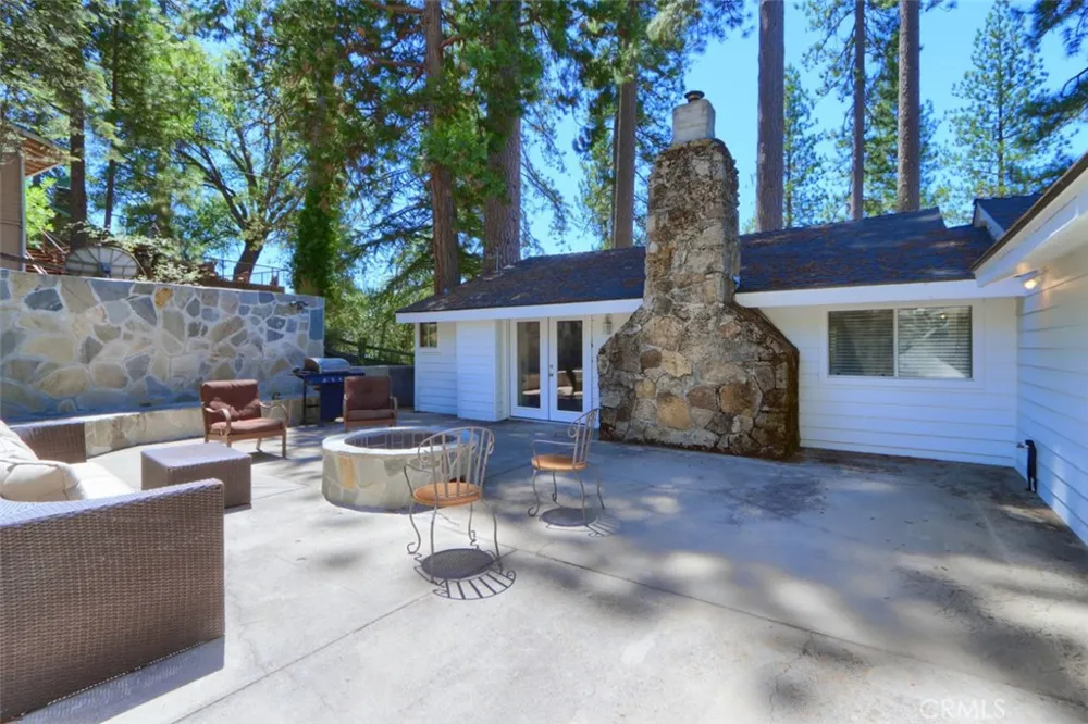53327 Road 432 Bass Lake, CA 93604