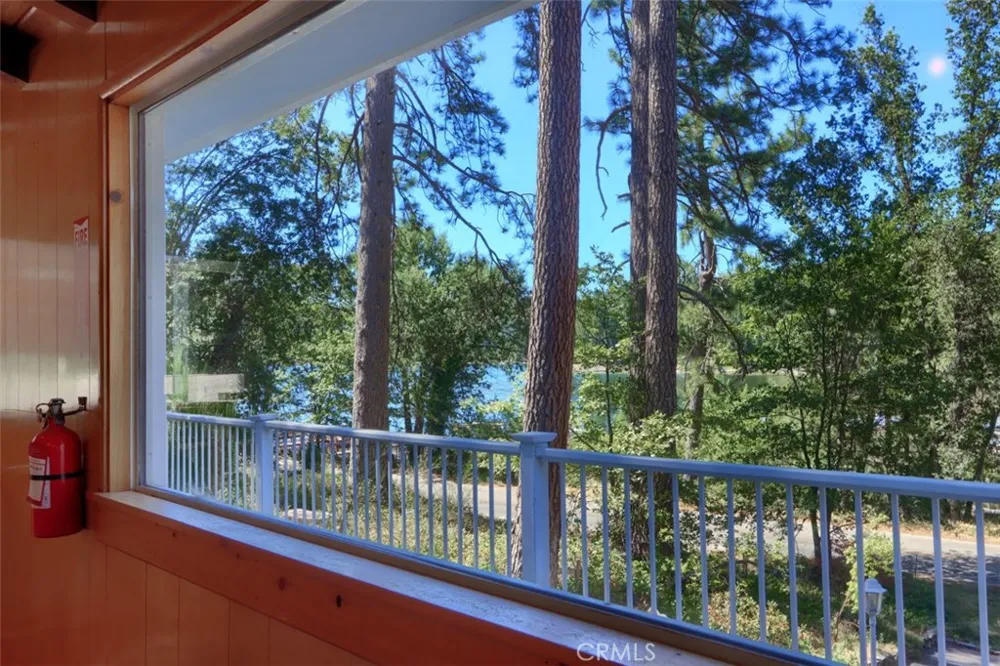 53327 Road 432 Bass Lake, CA 93604