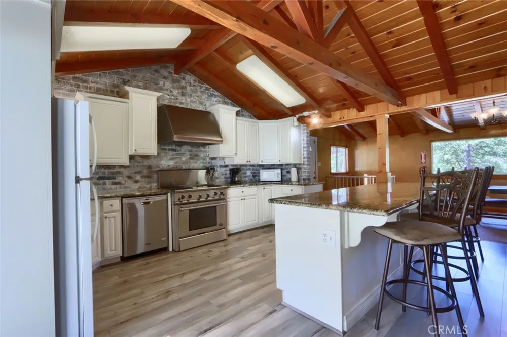 53327 Road 432 Bass Lake, CA 93604