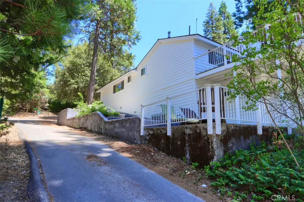 53327 Road 432 Bass Lake, CA 93604
