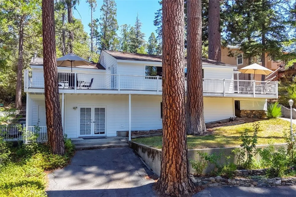 53327 Road 432 Bass Lake, CA 93604