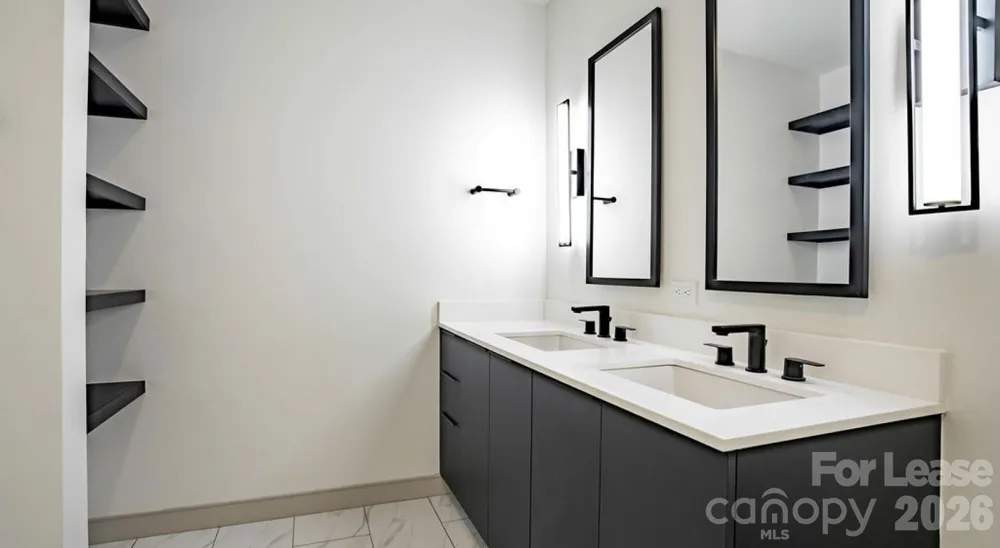 111 E Carson Boulevard #Mina Charlotte, NC 28203