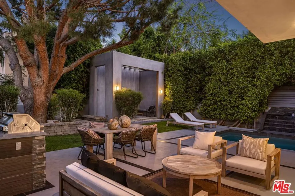 616 Fuller Avenue Los Angeles, CA 90036