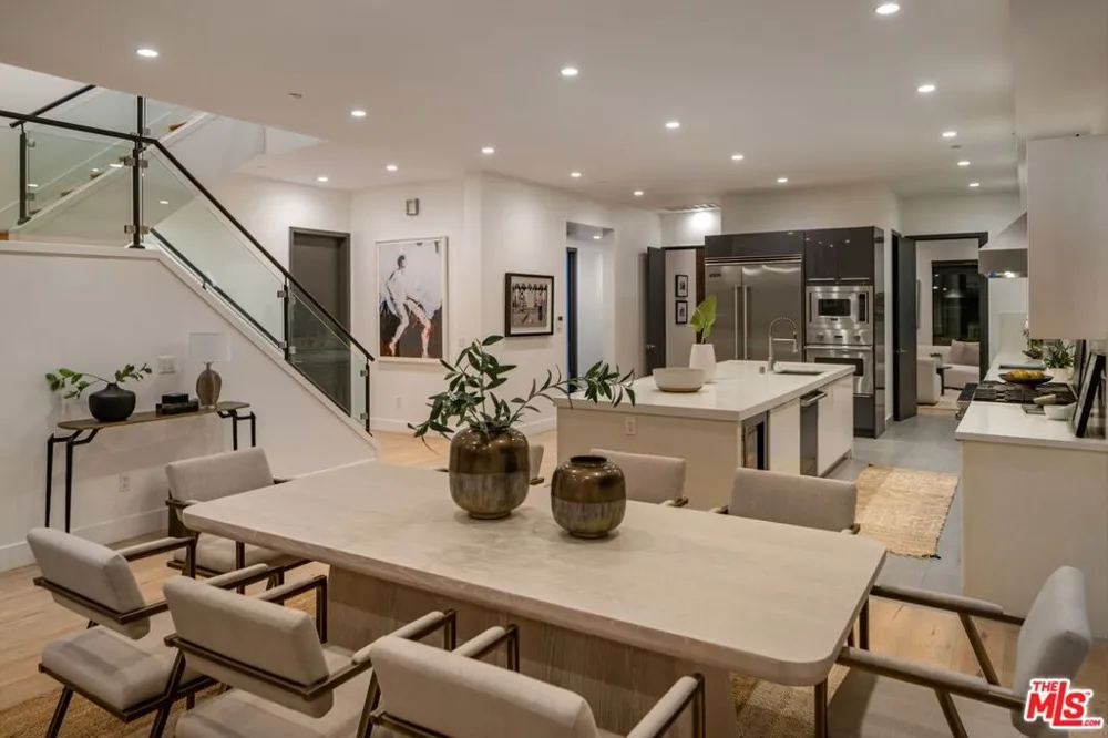 616 Fuller Avenue Los Angeles, CA 90036