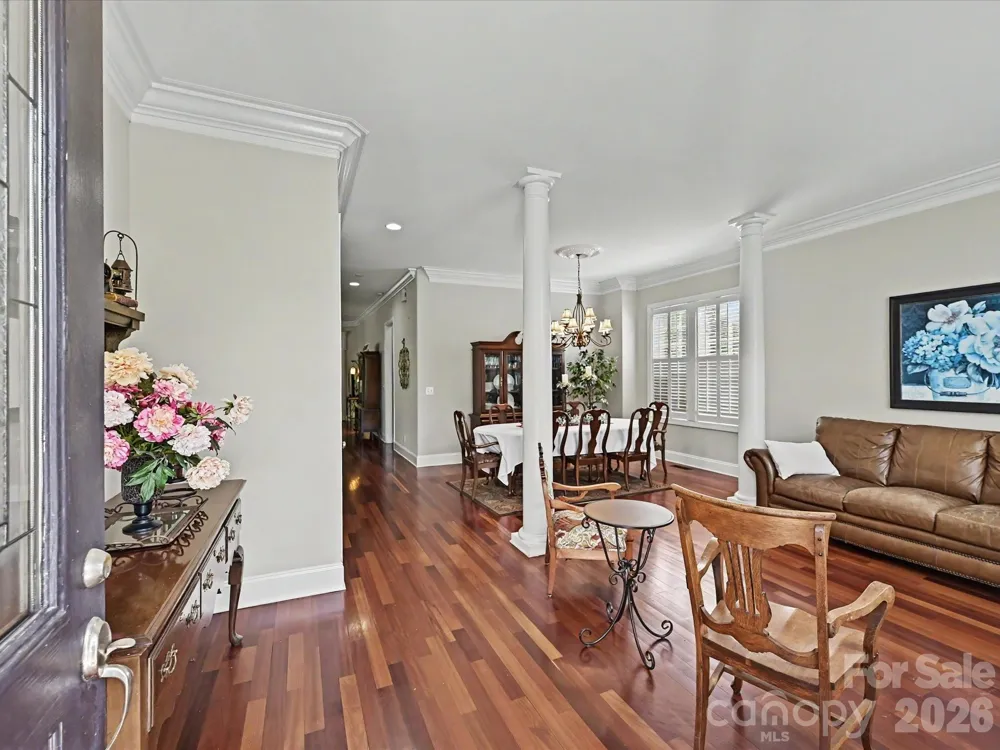 4221 Barons Court Harrisburg, NC 28075