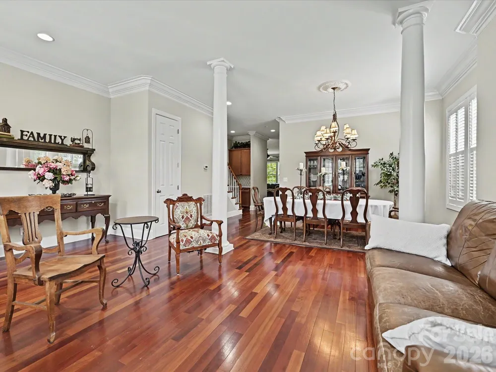 4221 Barons Court Harrisburg, NC 28075