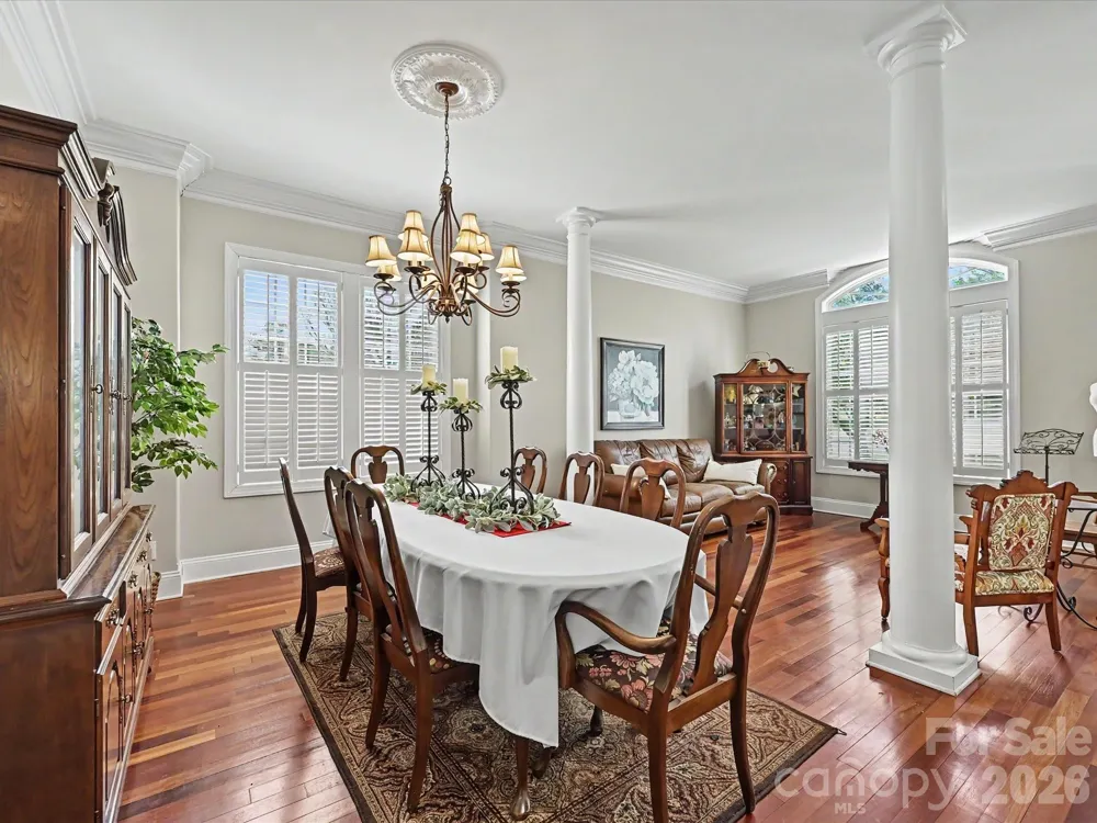 4221 Barons Court Harrisburg, NC 28075