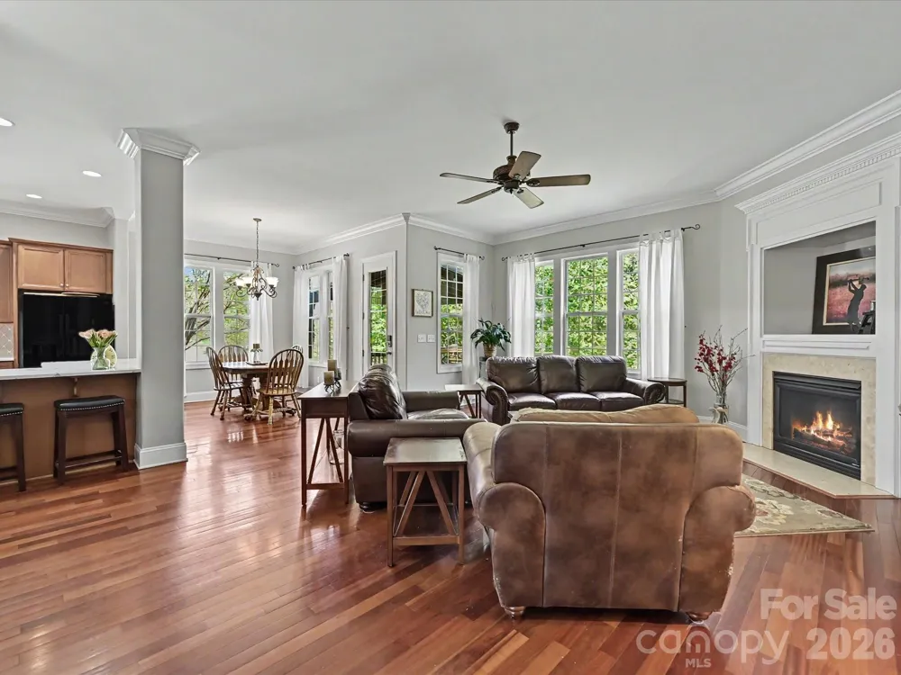 4221 Barons Court Harrisburg, NC 28075