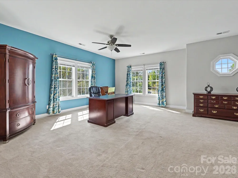 4221 Barons Court Harrisburg, NC 28075