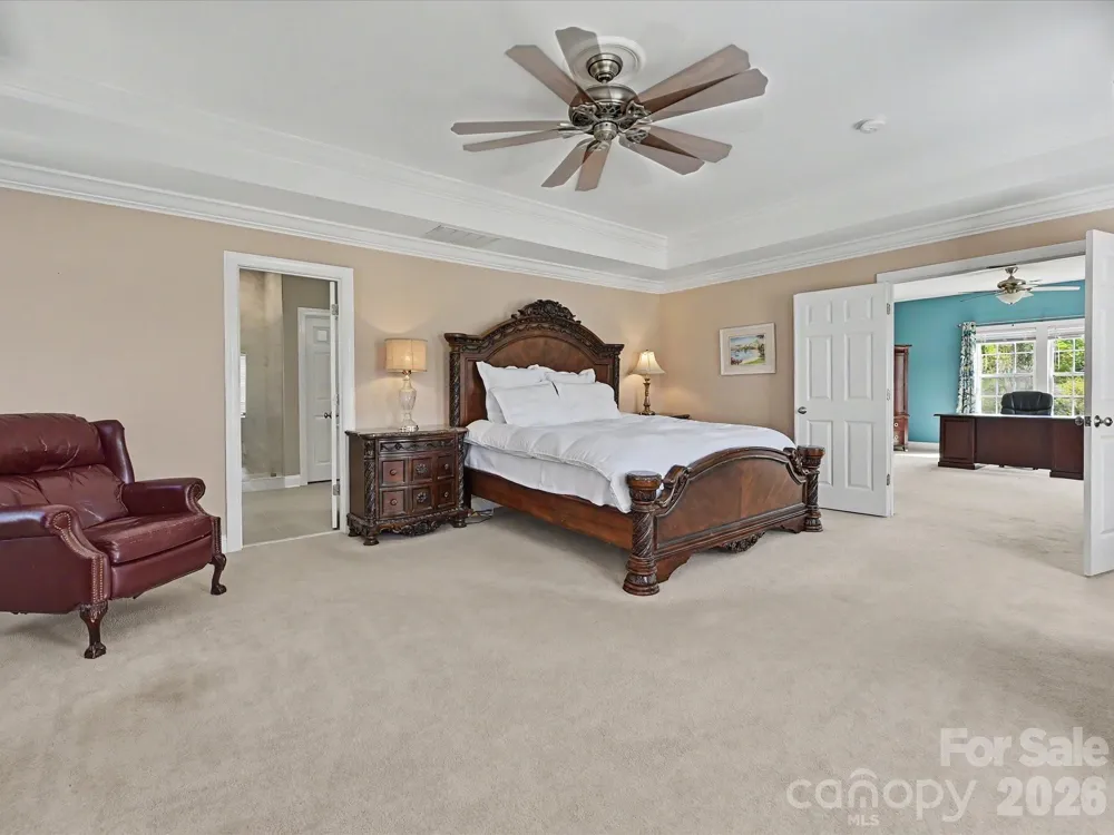 4221 Barons Court Harrisburg, NC 28075