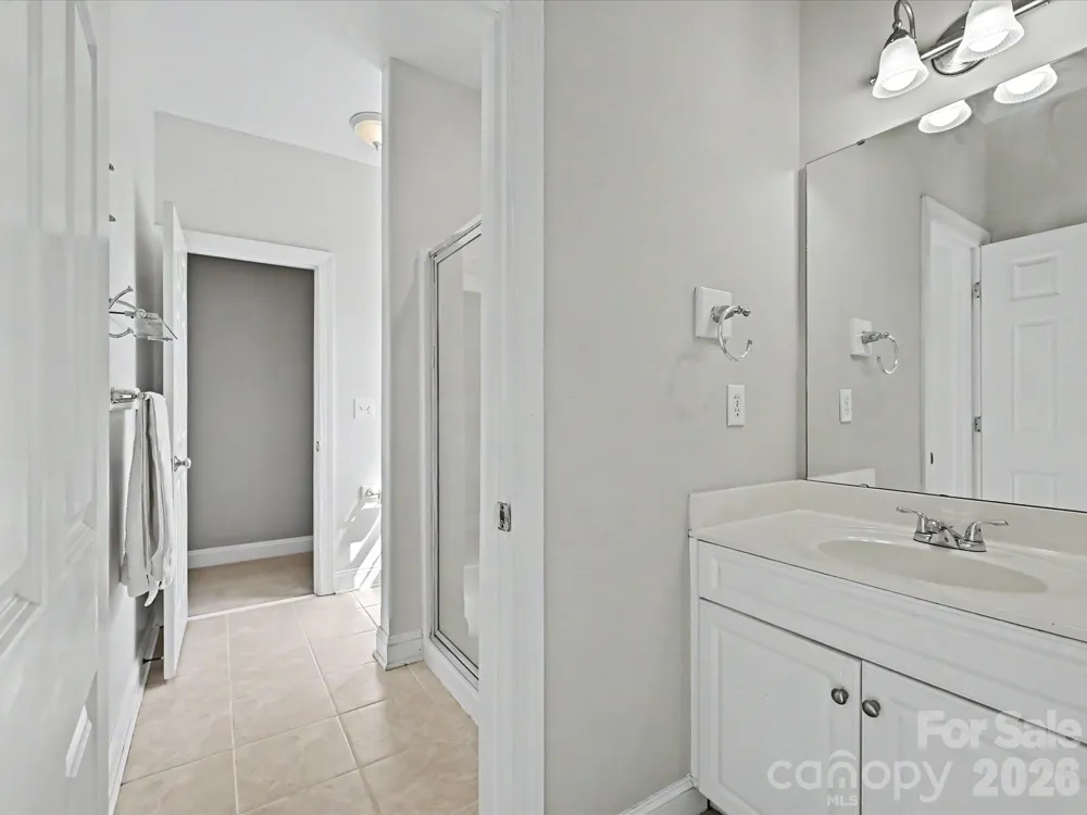 4221 Barons Court Harrisburg, NC 28075
