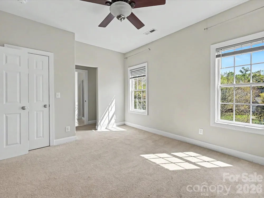 4221 Barons Court Harrisburg, NC 28075