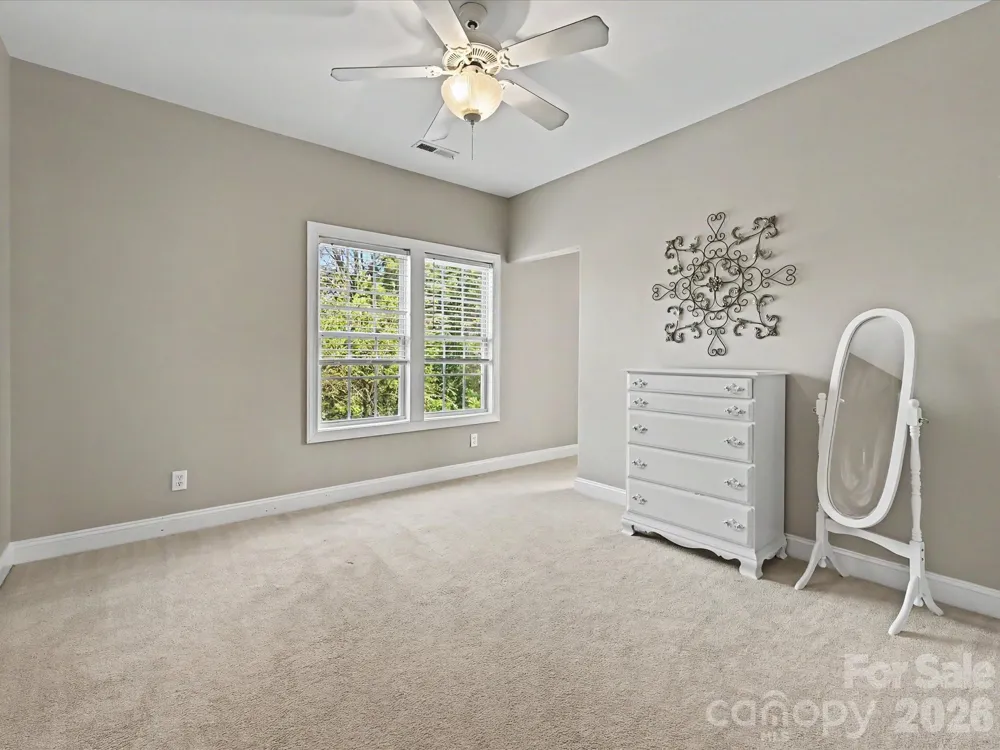 4221 Barons Court Harrisburg, NC 28075