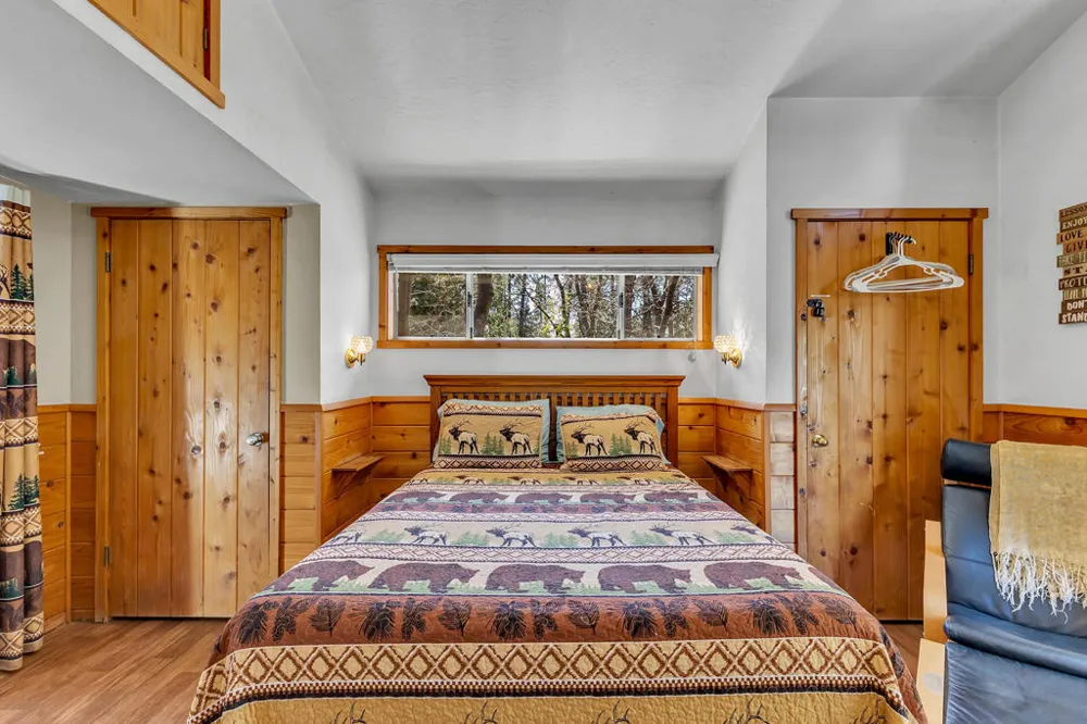 53460 Tollgate Road Idyllwild, CA 92549