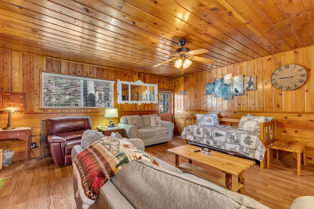 53460 Tollgate Road Idyllwild, CA 92549