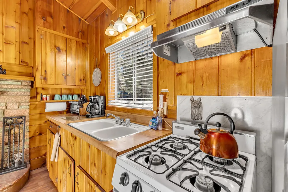 53460 Tollgate Road Idyllwild, CA 92549