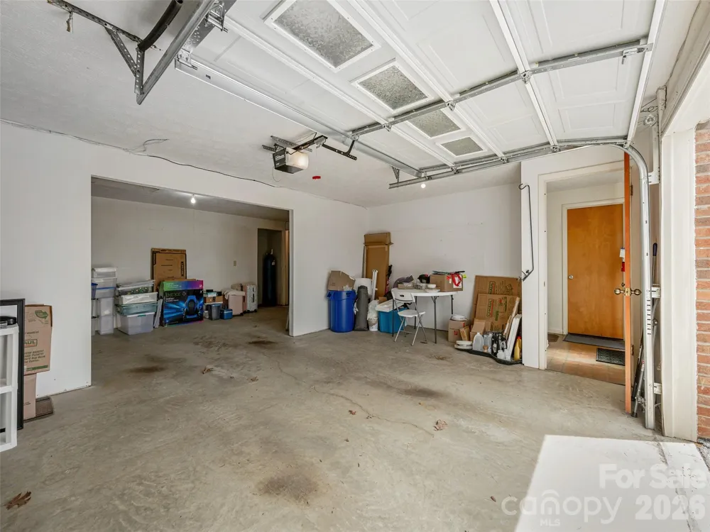 103 Oakwood Place #4 Hendersonville, NC 28792