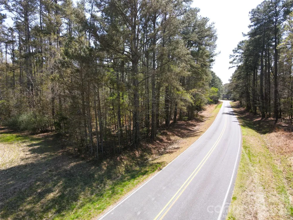 01 Collins Mountain Road Chapel Hill, NC 27516