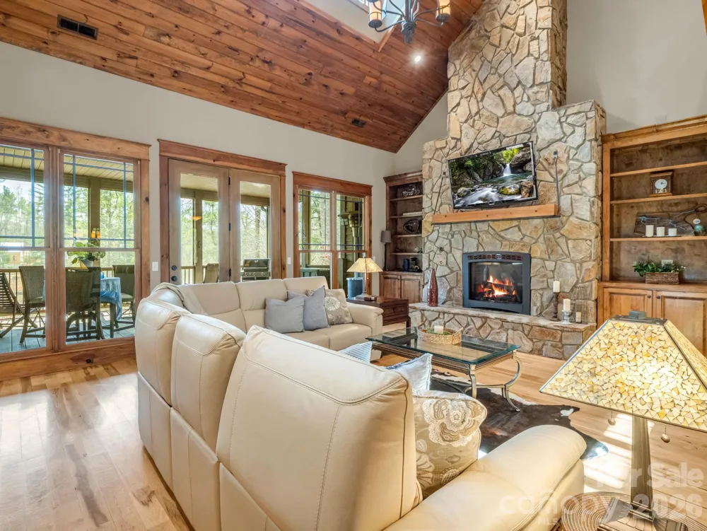 27 Anchor Drive Nebo, NC 28761