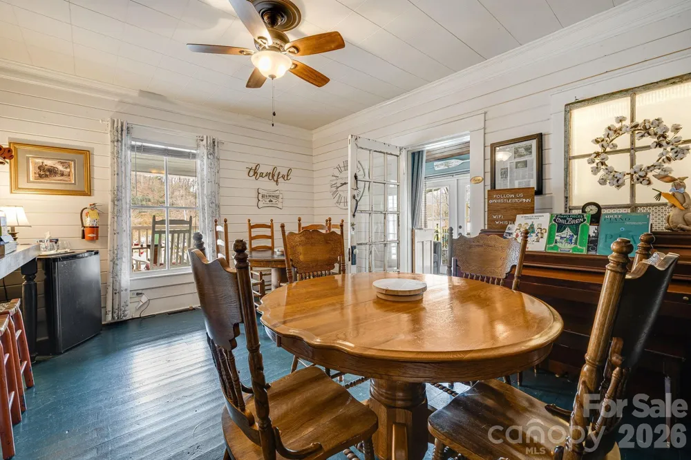 364 Haywood Road Dillsboro, NC 28725