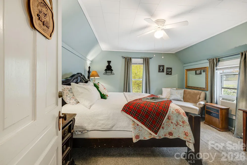 364 Haywood Road Dillsboro, NC 28725