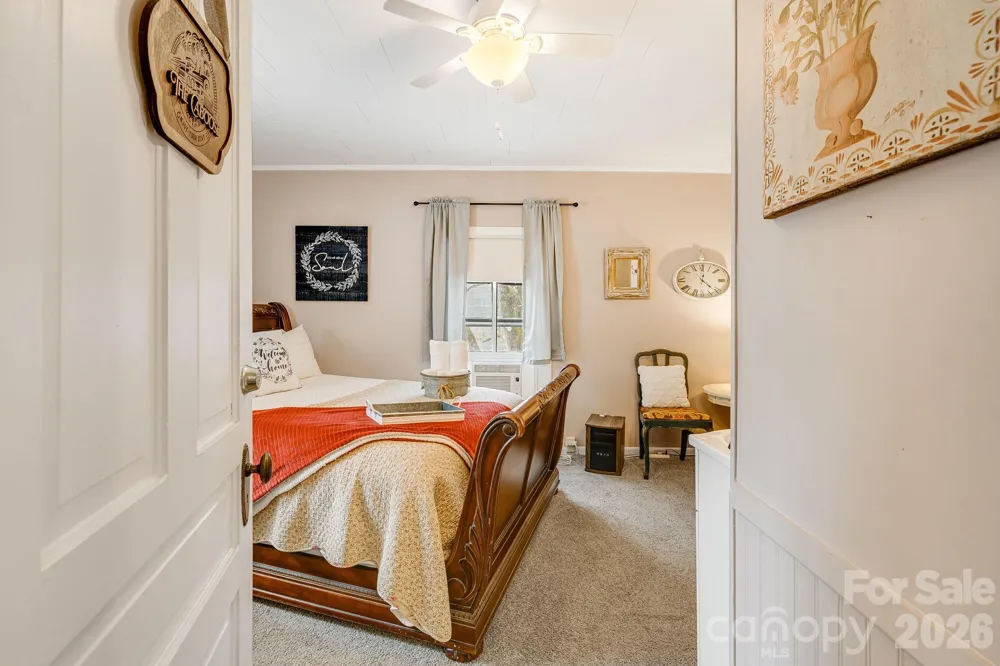 364 Haywood Road Dillsboro, NC 28725
