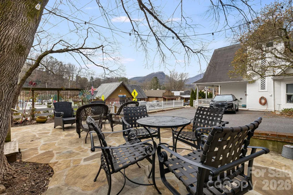 364 Haywood Road Dillsboro, NC 28725