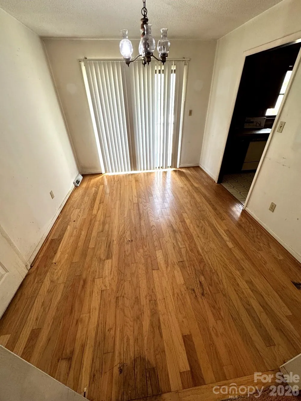 3968 Dover Street Claremont, NC 28610