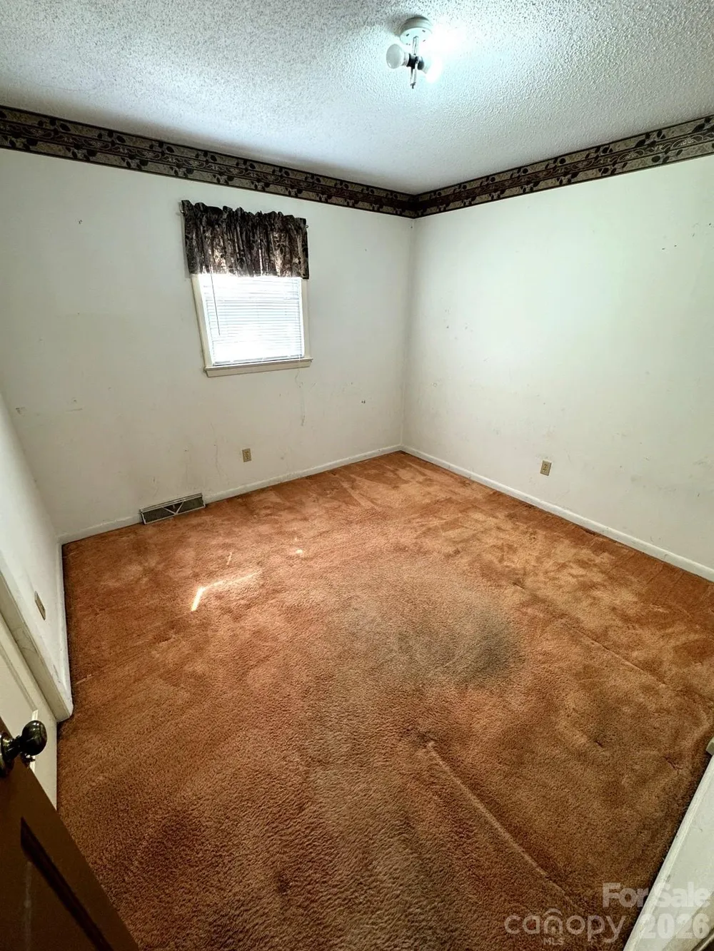 3968 Dover Street Claremont, NC 28610