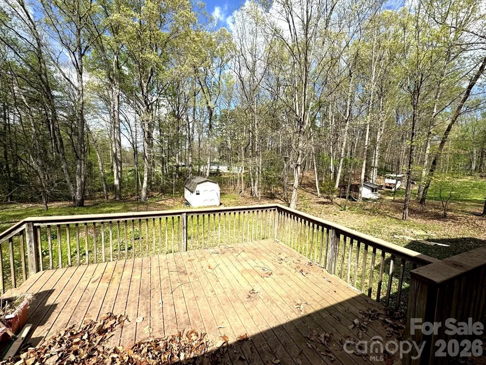 3968 Dover Street Claremont, NC 28610