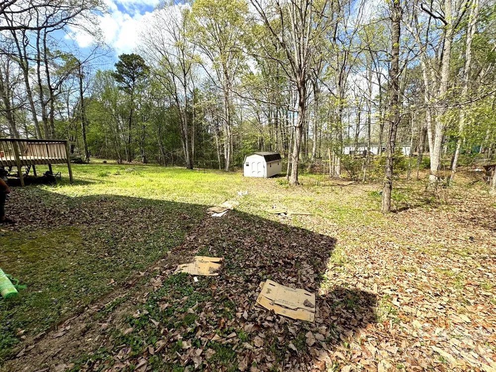 3968 Dover Street Claremont, NC 28610