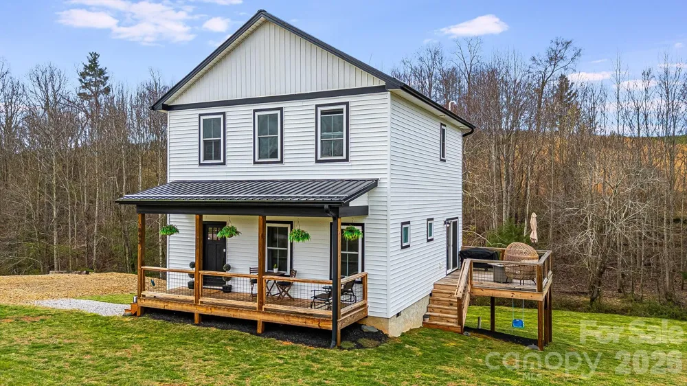 842 Old NC 20 Highway Alexander, NC 28701