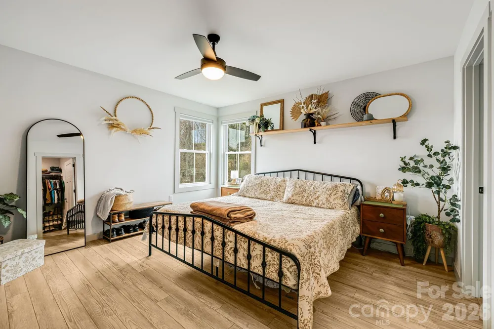 842 Old NC 20 Highway Alexander, NC 28701
