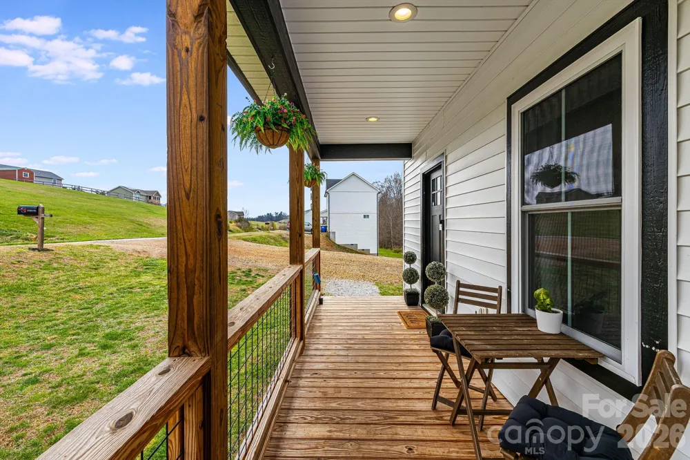 842 Old NC 20 Highway Alexander, NC 28701