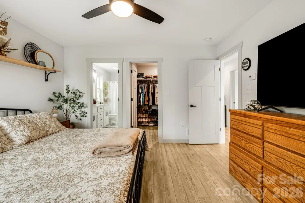 842 Old NC 20 Highway Alexander, NC 28701