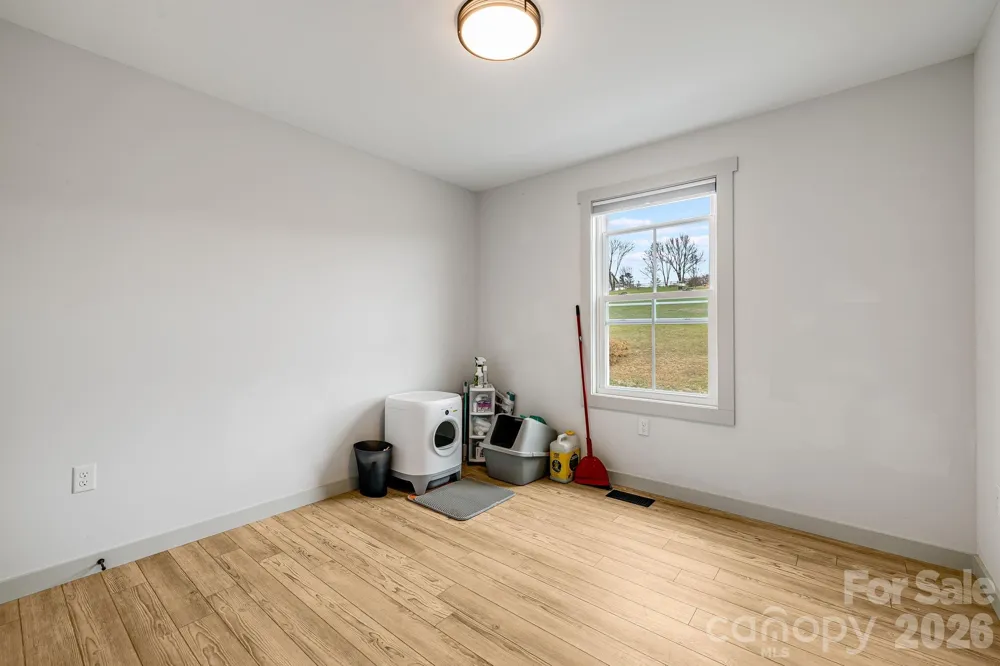 842 Old NC 20 Highway Alexander, NC 28701