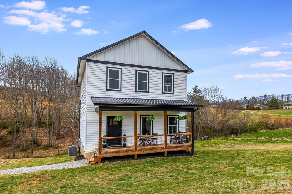 842 Old NC 20 Highway Alexander, NC 28701