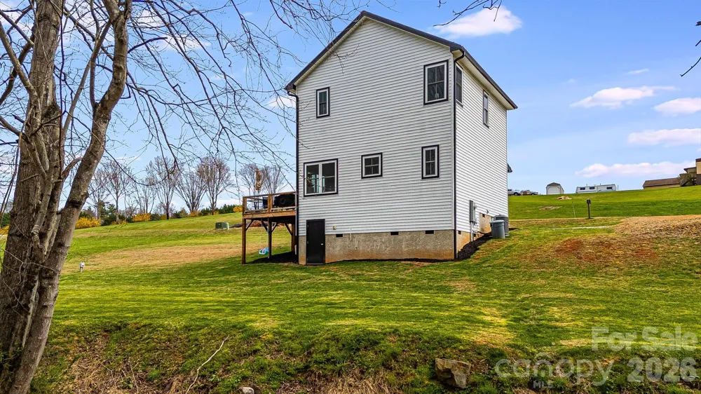 842 Old NC 20 Highway Alexander, NC 28701