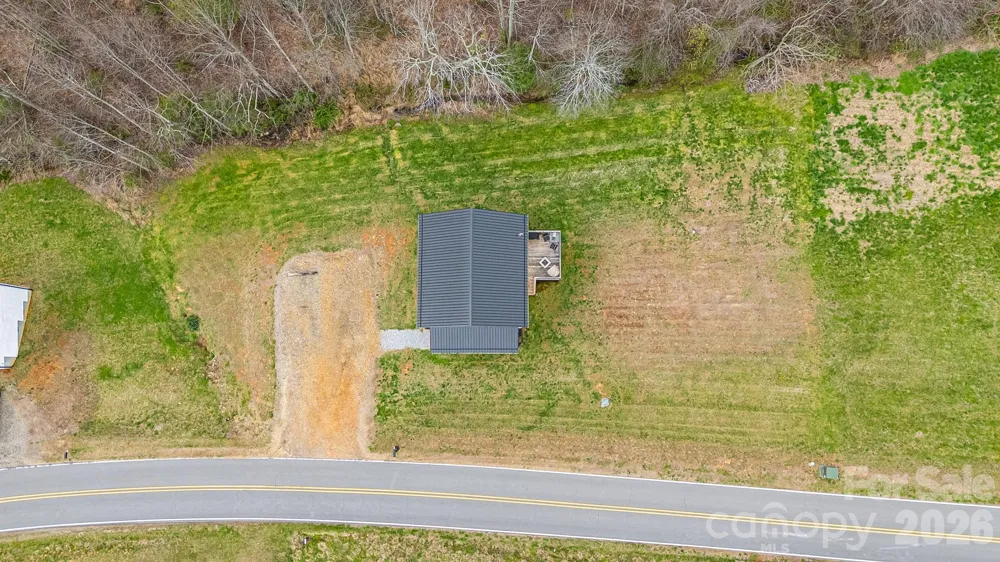 842 Old NC 20 Highway Alexander, NC 28701