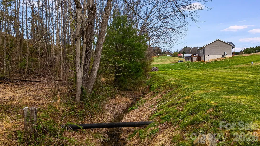 842 Old NC 20 Highway Alexander, NC 28701